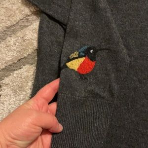 Gray sweater with embroider birds